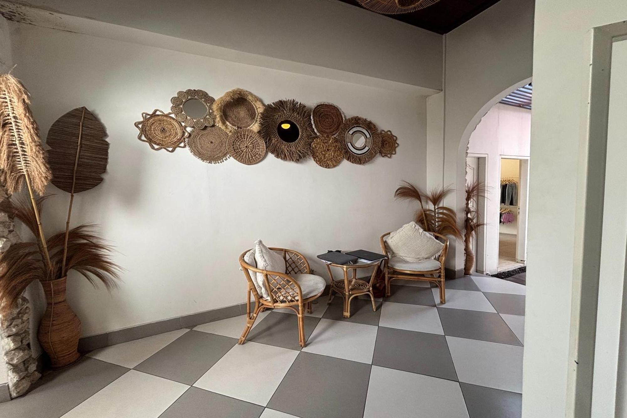 Kemari Studio Canggu  Luaran gambar
